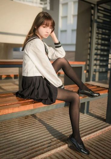 捡到女高中生