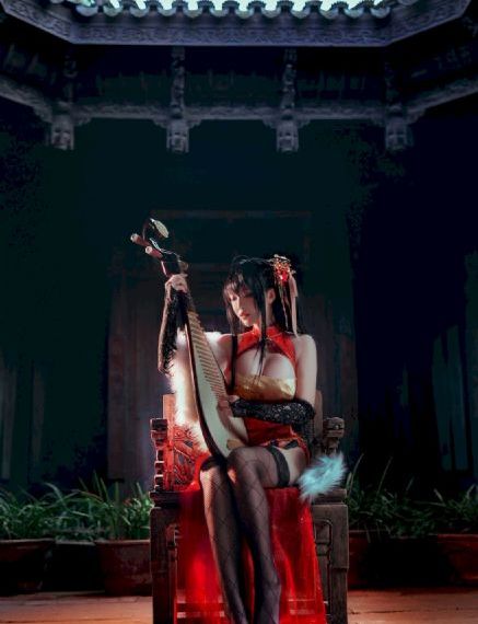 锁金梅