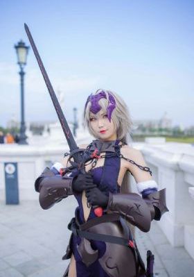 电动魔女
