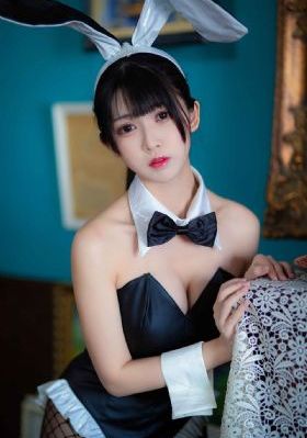 轻松摇摆台剧